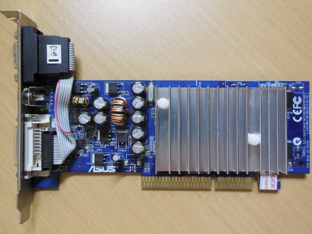 Asus N6200 TD 128M5 OSP A nVidia GeForce 6200 NV44 128MB AGP 8X
