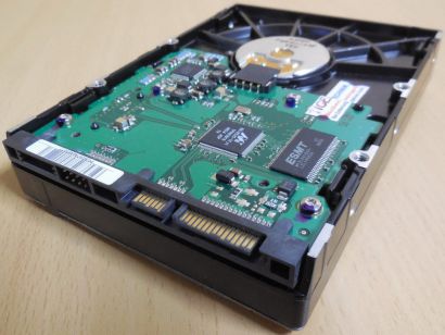 Samsung Spinpoint T133S HD300LJ HDD SATA 300GB 3.5 Festplatte 7200rpm 8M* F680