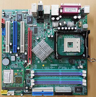 MSI MS-7012 Medion MD8080 Ver 1.0B Mainboard + Blende Mini PCI WLAN Karte* mtd01
