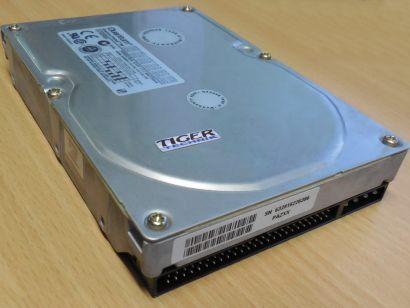 Quantum Fireball SE SE21S011 HDD SCSI 50-pin 2.1GB Festplatte 5400rpm 512KB*F710