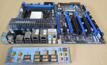MSI 790FX-GD70 MS-7577 Ver1.1 Mainboard +Blende AMD 790FX Sockel AM3 DDR3* m1043