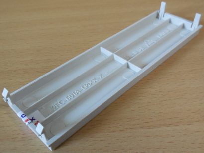 Chieftec 2FC-601A-CMXX-X - Laufwerkplatz Abdeckung Gehäuseblende beige* pz949