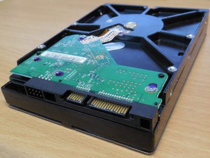 Western Digital Caviar SE WD5000AAJS-00YFA0 HDD SATA II 500GB Festplatte 8M*F775