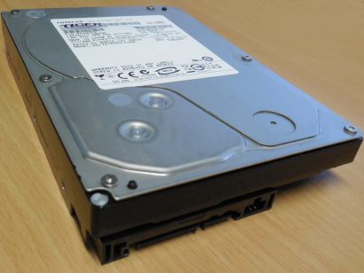 Hitachi Deskstar 7K1000.B HDT721050SLA360 HDD SATA 500GB 3.5 Festplatte 16M*F795