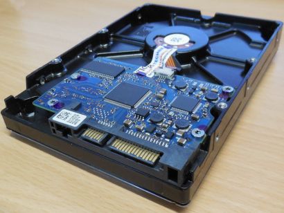 Hitachi Deskstar 7K1000.C HDS721025CLA382 HDD SATA 250GB 3.5 Festplatte 8MB*F832