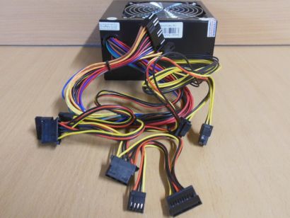 Inter-Tech SL-550 700Watt ATX PC Computer Netzteil SATA Molex 20+4 P4/P8* nt1585