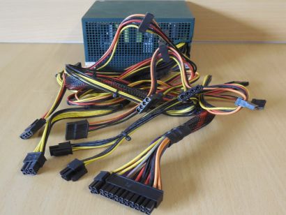 Antec EARTHWATTS EA-430D 430Watt PC Netzteil 80Plus 20+4pin 4/8pin SATA* nt1586