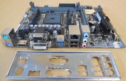 Asus A68HM-PLUS Rev1.01 Mainboard +Blende AMD A68H Sockel FM2+ DDR3 USB3.0*m1099