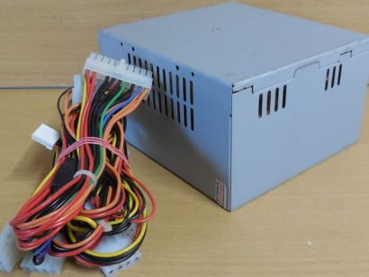 Seasonic SS-350FT 350Watt ATX PC Netzteil Active PFC SATA Molex Floppy* nt1646