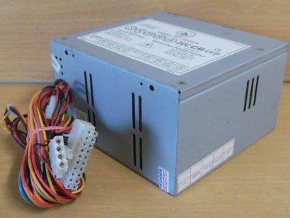 PC Winner ST-200ATX 200 Watt Retro ATX PC Computer Netzteil Molex Floppy* nt1704