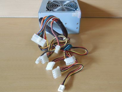 Delux ATX-420W P4 420 Watt Retro ATX PC Computer Netzteil P4 SATA Molex* nt1742