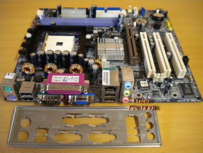 Gigabyte K8VM800MAE Mainboard + Blende Sockel 754 für Acer Aspire T135* m114