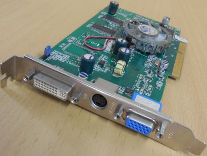 Sapphire Radeon 9550 256MB 128Bit DDR DVI TV-Out VGA RETRO AGP 8X FAN blau* g753 Grafikkarte