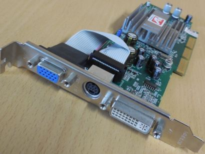 Sapphire ATI Radeon 9200 SE 128MB 64Bit Retro AGP DVI-I TVO VGA Grafikkarte*g757