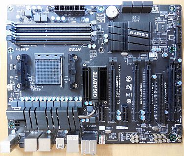 Gigabyte GA-990FXA-UD3 R5 Rev 1.0 Mainboard Sockel AM3+ PCIe DDR3 USB3.0* m1165