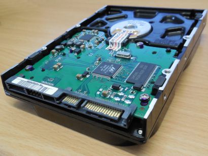 Samsung Spinpoint P120S SP2504C HDD SATA 250GB 3.5 Festplatte 7200rpm 8MB* F439