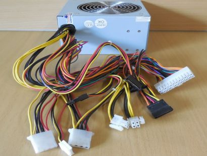 Xilence XP450 ATX PC Computer Netzteil 450W 20+4pin 4/8pin PFC SATA Molex* nt182