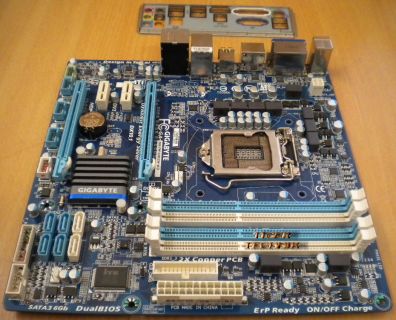 Gigabyte GA-H67M-UD2H-B3 Intel® Core i7, i5, i3 DDR3- 32GB LGA1155* m155