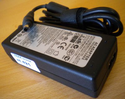 AC Adapter Model 0335C1960 Netzteil 19V - 3,16A* nt421