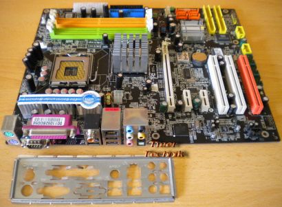 MSI 915P Neo2 MS-7028 Ver. 10A Sockel 775 Mainboard + Blende* m172