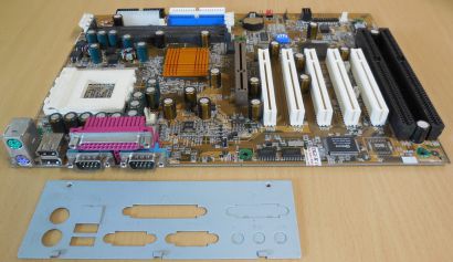 Gigabyte GA-7IXE4 Rev 1.0 Mainboard +Blende Sockel 462 2x ISA AGP PCI SDRAM*m192