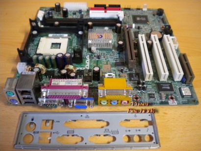 Gigabyte GA-8SIML Rev. 2.0 Mainboard Sockel 478 AGP PCI VGA LAN + Blende* m312