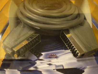 Teccus by Vivanco Video Scart Kabel vollverschaltet 5m Stecker-Stecker *so188