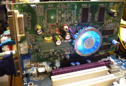 SAPPHIRE ATI Atlantis Radeon 9550, 128MB DDR DVI VGA TV-out AGP* g106