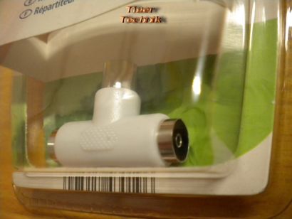 Vivanco Radio 2-fach Splitter Zweifachverteiler Koax-Stecker 2xKoax-Buchse*so341