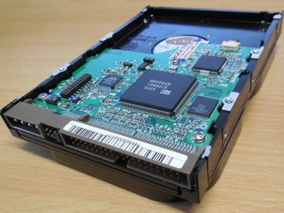 Samsung Spinpoint V9 SV2044D HDD IDE ATA 20.4GB Festplatte Rev.B 5400rpm* F353