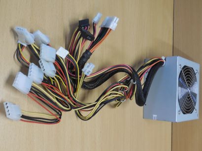 Chieftec GPS-350EB-101 A 350Watt ATX Computer PC Netzteil 24pin Molex SATA*nt105
