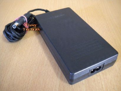 TOSHIBA PA2444U AC DC Adapter 15V 4A Netzteil* nt507