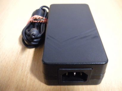 PHILIPS UP06031180A AC DC Adapter 18V 2.5A Netzteil* nt523