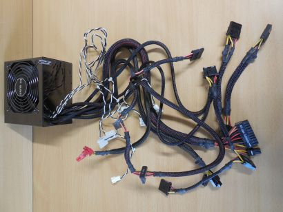 be quiet! Straight Power BQT E5-400W 400 Watt Netzteil ATX2.2 PCIe BN034* nt316