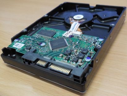 Hitachi Deskstar P7K500 HDP725050GLA360 HDD SATA 500GB 3.5 Festplatte 16MB*F409