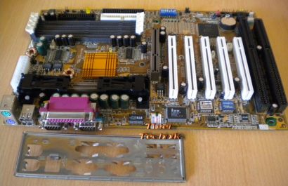 Gigabyte GA-BX2000 Rev 1.1 Mainboard + Blende Slot 1 Intel 440BX AGP 2xISA* m561