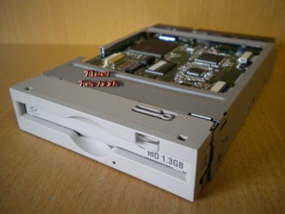 Fujitsu MCM3130SS Internes 1.3GB SCSI Magneto-Optical Laufwerk beige* FL09