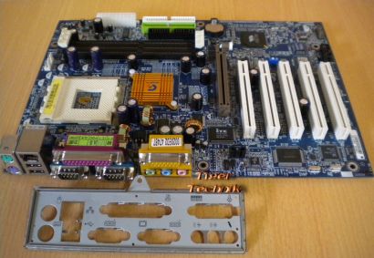 Gigabyte GA-7VTXH+ Rev 1.0 Sockel A 462 Mainboard +Blende LAN AGP 4X Audio* m617