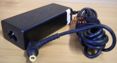 SONY VAIO VGP-AC16V14 AC DC Adapter 16V 4A Netzteil* nt586