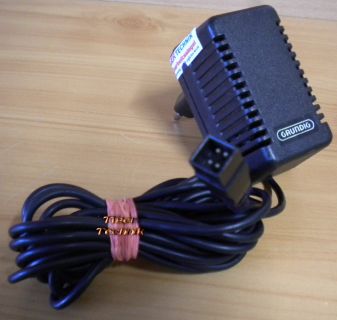 GRUNDIG Netz-Ladegerät 666 AC DC Adapter 5V 80mA 30mA Netzteil* nt732