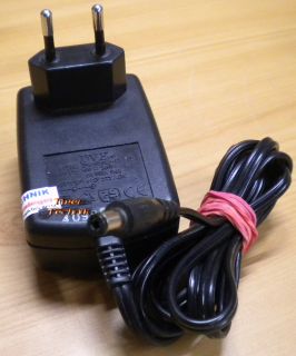 DVE DSA-0151A-12 AC Adapter 12V 1.25A Netzteil* nt761