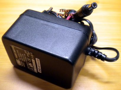 YHi YS-1012-T12 Power Adapter 12V 1A Netzteil* nt815