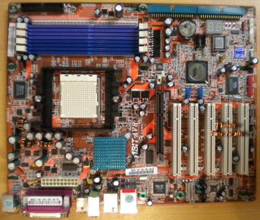 ABIT AV8 VIA® K8T800 Pro So939 IEEE1394 6ch Audio SATA150 RAID* m409