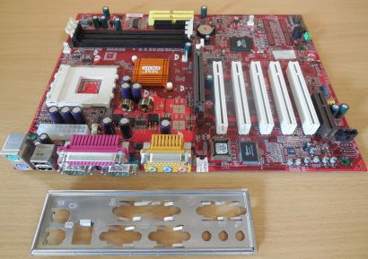 MSI KT3 Ultra 2 MS-6380E Ver1.0 Mainboard +Blende Sockel A 462 AGP PCI SDRAM*m61