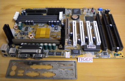 Gigabyte GA-6BXS Rev 1.5 Mainboard +Blende 3x ISA Slot 1 Intel 440BX SCSI* m671