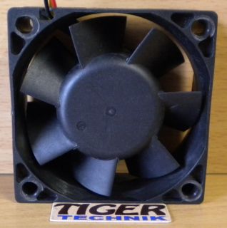 SUPERRED CHA6012CBN OA R 60mm 3-pol 0.22A Gehäuselüfter IBM* gl27