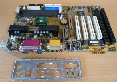 Chaintech 6ATA2-E100A Mainboard +Blende Slot 1 Apollo133A 2x ISA AGP Audio*m709