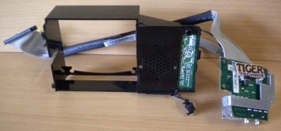 DELL OptiPlex P8420 0UF888 Halterung Audio USB Front IO LEDs Lautsprecher* pz249