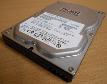 Hitachi Deskstar HDS721616PLA380 Festplatte 3,5 HDD SATA 160GB* f134