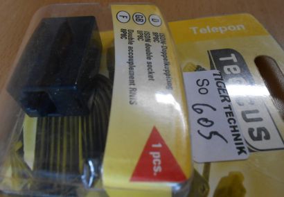 Teccus by Vivanco Telefon ISDN Doppelkupplung 8P8C RJ45 - RJ45 schwarz* so605